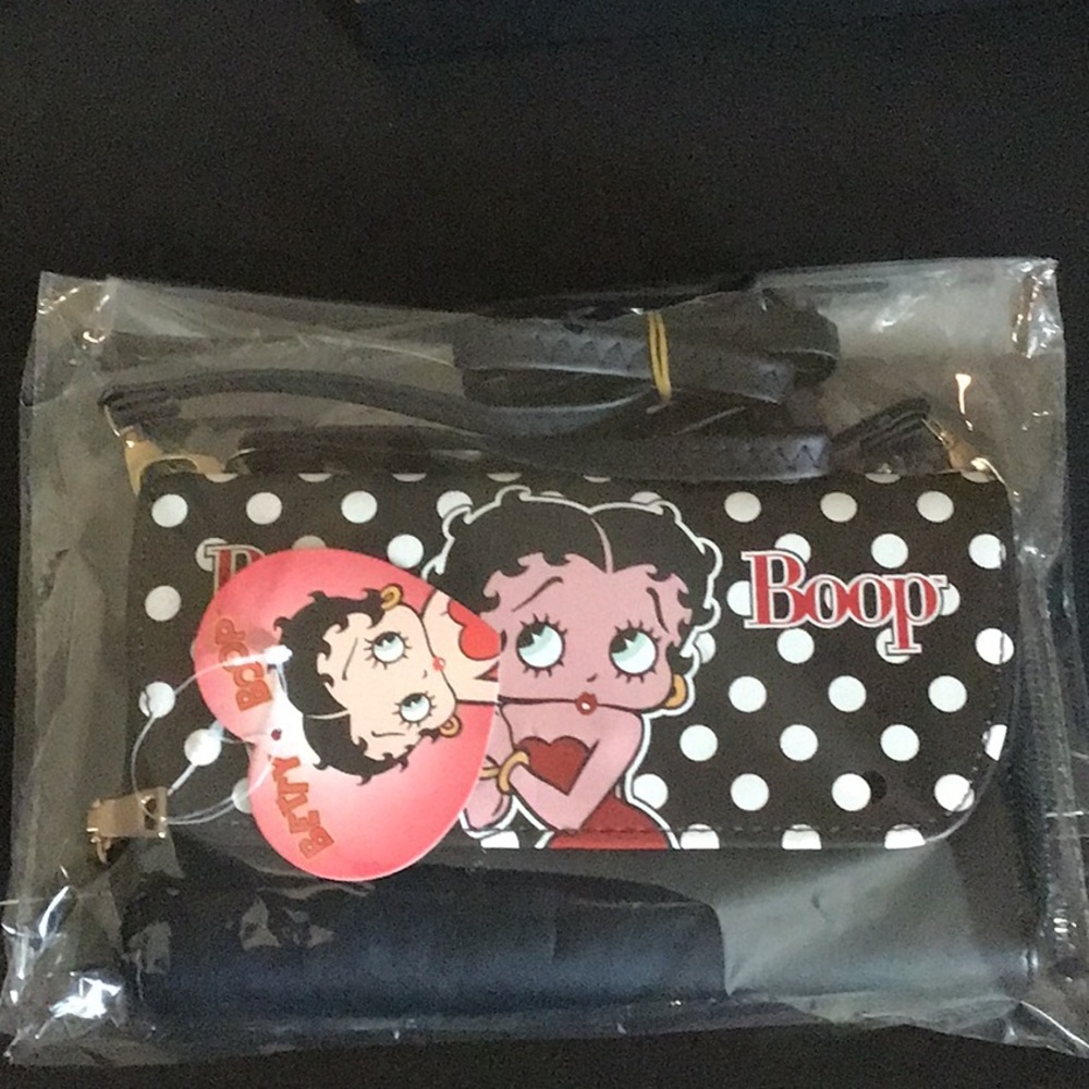 Betty Boop Purse 3 Ways to Wear: Crossbody Wristlet, Wallet NWT